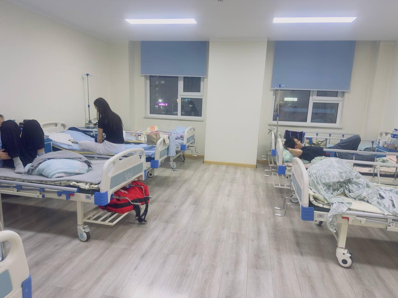 Томуугийн өвчлөл нэмэгдэж, эмч нарын өрөөг суллаж хүүхэд авч эхэллээ