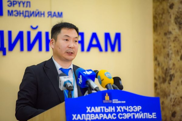 Ц.Билэгтсайхан: Томуугийн вакциныг ажлын цагаар бүх ӨРХ, ДҮҮРГИЙН эмнэлгүүдэд хийж байна