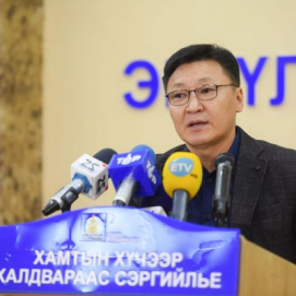 Ц.Төмөр-Очир:УГТЭ эмч, ажилчдын цалинг 40 хувь нэмэгдүүлснээр ажилчид 1,4-3,2 сая төгрөгийн цалинг гар дээрээ авч байна